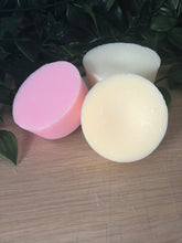 Load image into Gallery viewer, Soy Wax Pod Melts